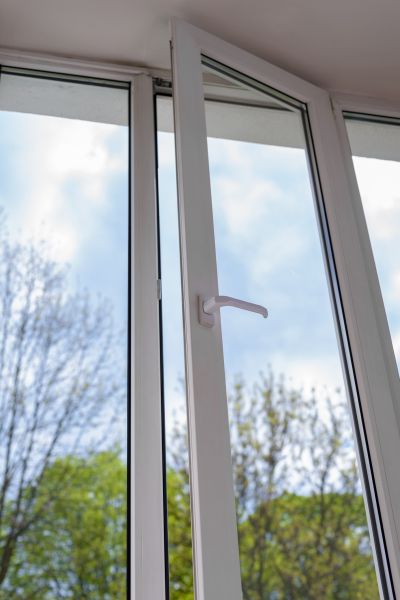 Crank Window Replacement in Hurst
